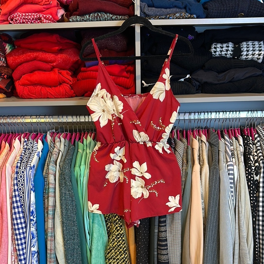 SHEIN red/white floral print adjustable straps v neck romper size M